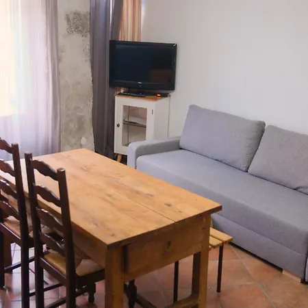 Maison Entiere A